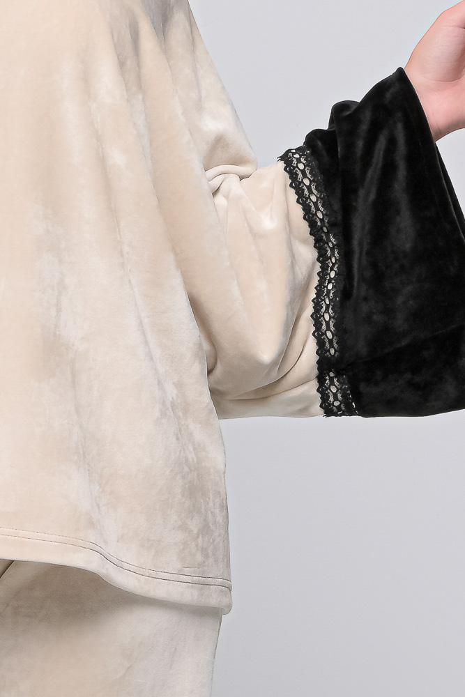 VELOUR BLOUSE