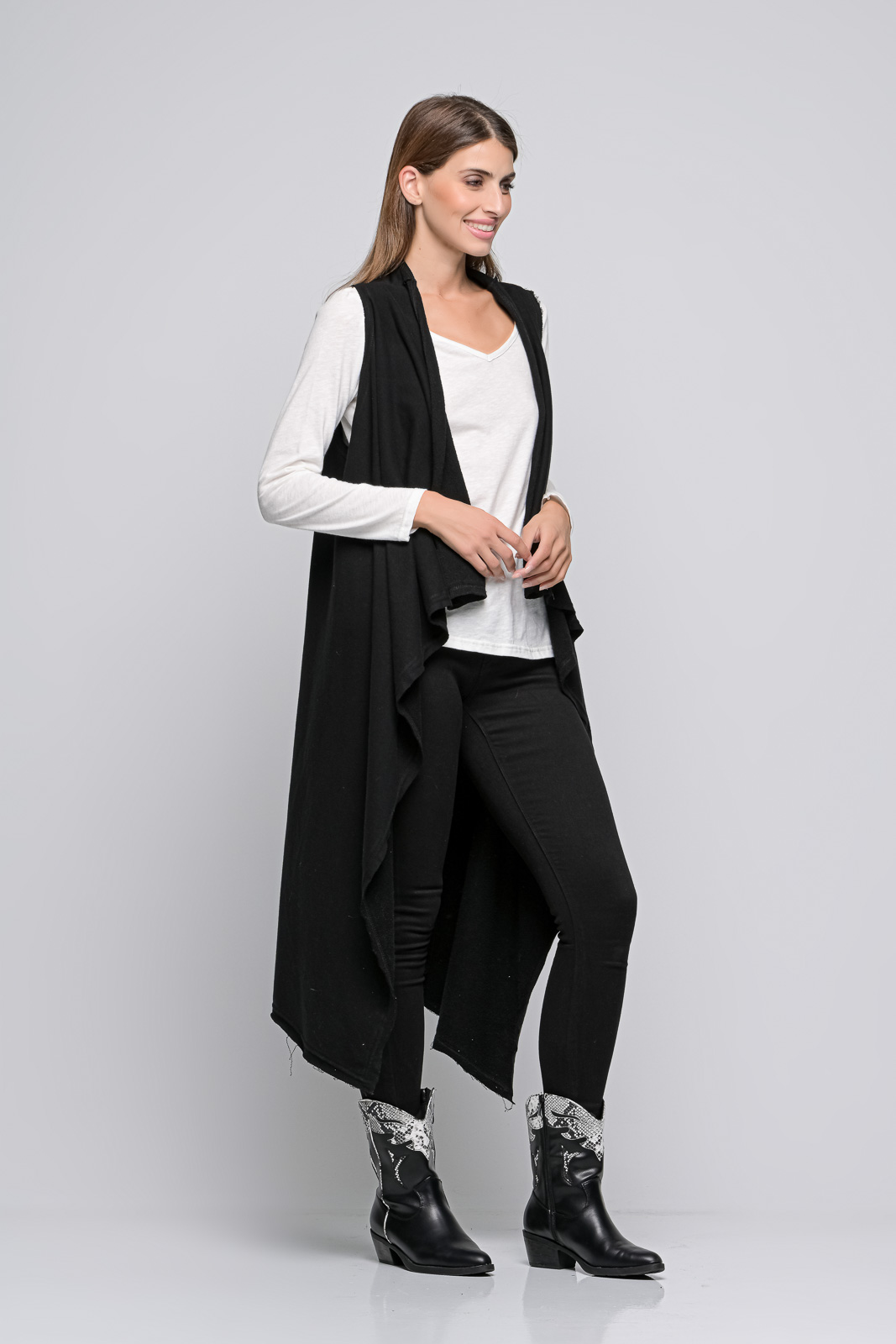 VEST SWEATSHIRT ASYMMETRIC WITH NOSES