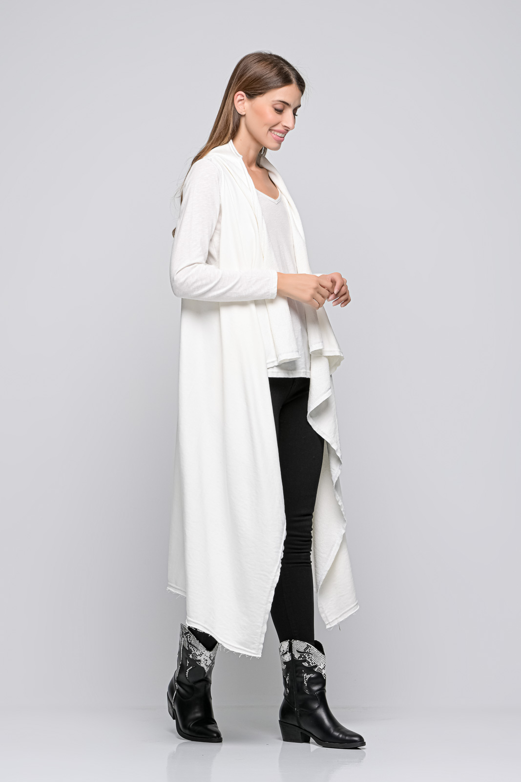 VEST SWEATSHIRT ASYMMETRIC WITH NOSES